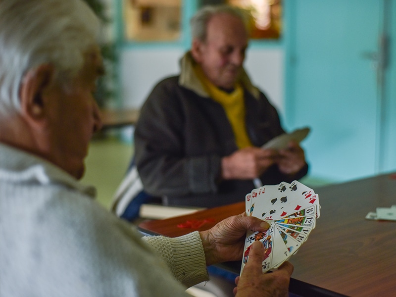 Jeux de société et travaux créatifs avec le Club des Loisirs de Saint-Girons